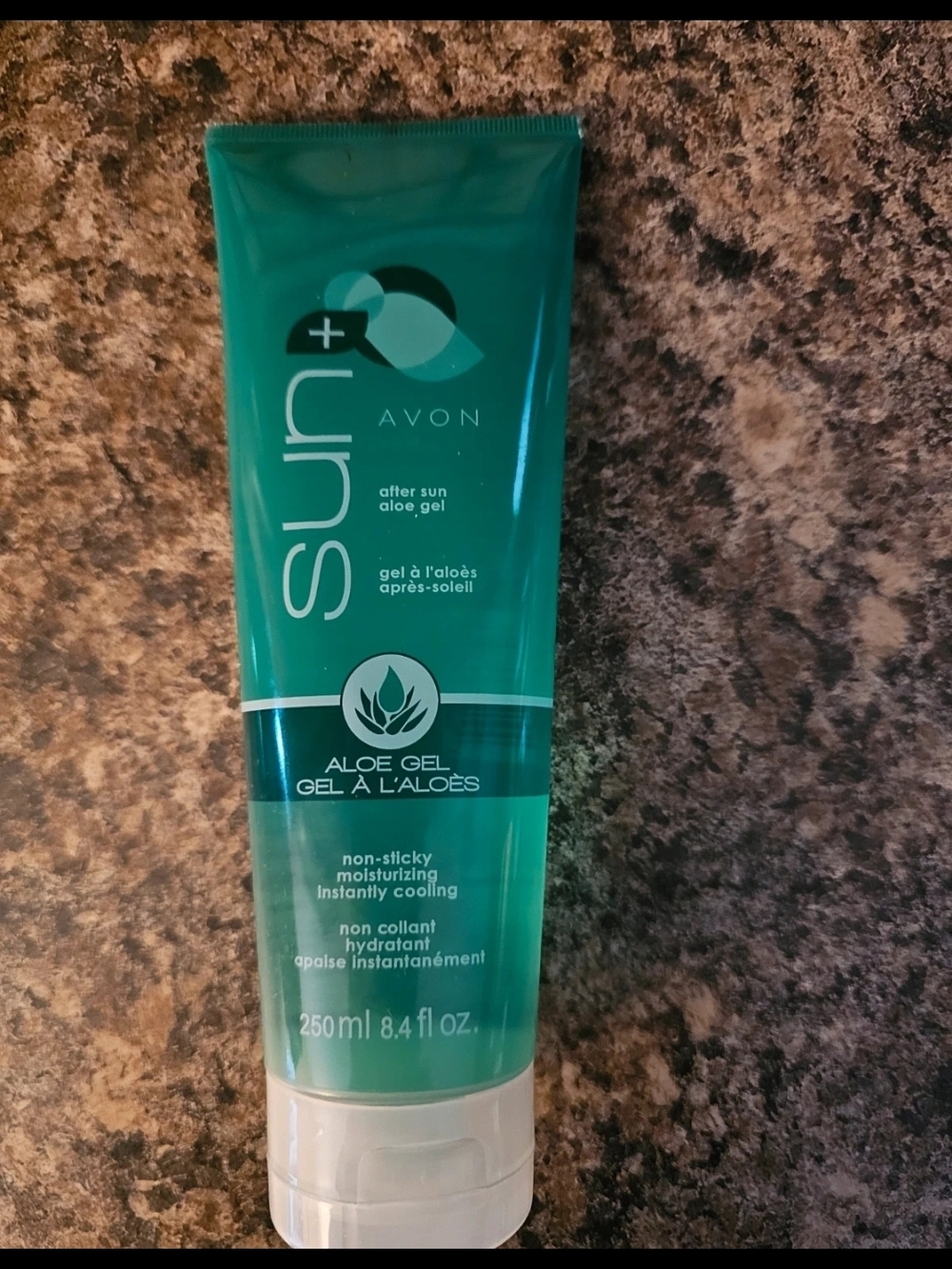 Avon Aloe After-Sun Gel 8.4 Oz
